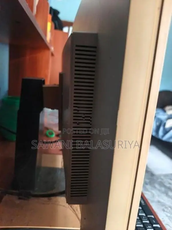24 Inch Monitor