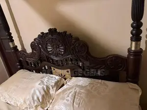 කුබුක් වියන් ඇද