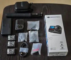 DJI Osmo Action 6 Adventure Combo