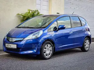 Honda Fit GP1 2013