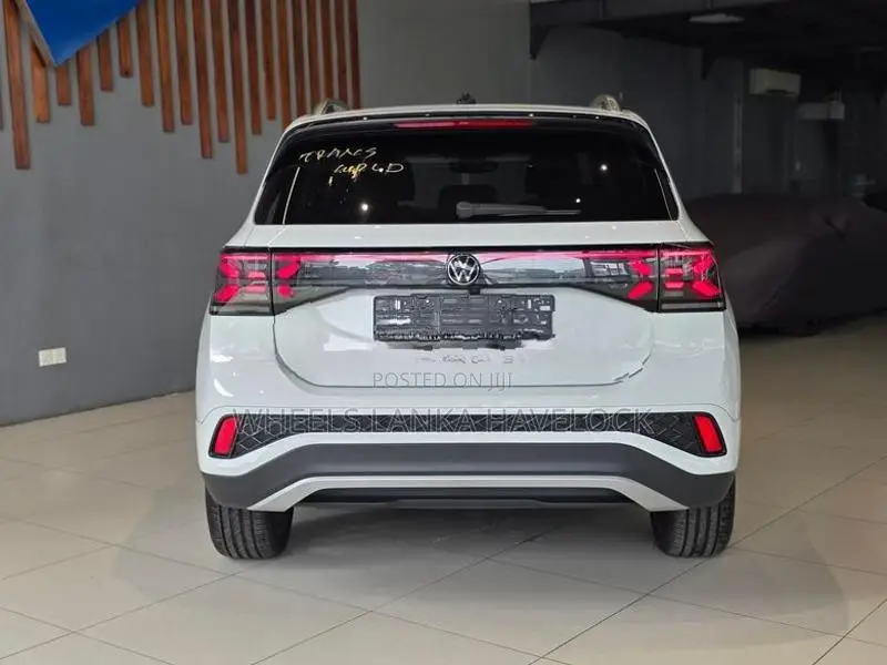 Volkswagen T-Cross R-Line 2024
