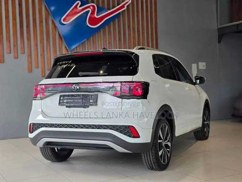 Volkswagen T-Cross R-Line 2024