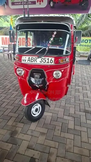 Bajaj RE 4 Stroke 2018