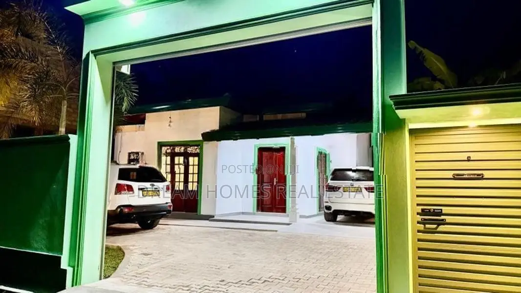 Brand New Modern 2-Bedroom House for Sale in Wadduwa