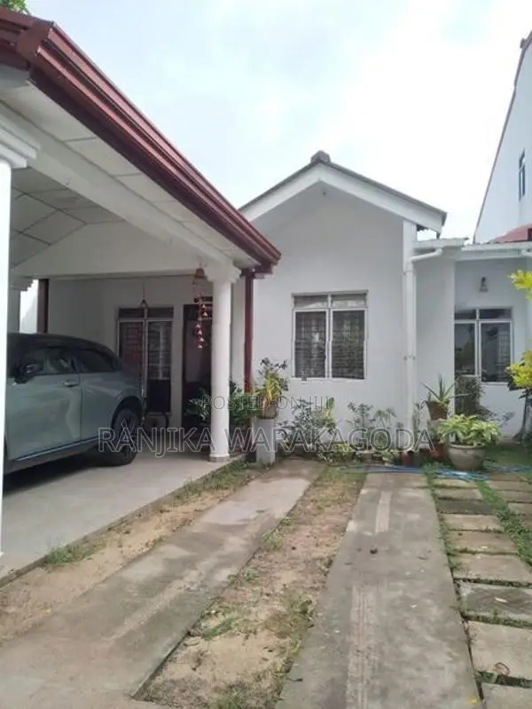 House for Sale in Niwasipura - Ekala Ja-ela