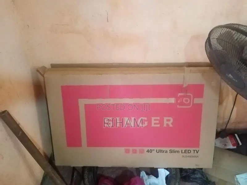 Singer 40" 4K HDR TV
