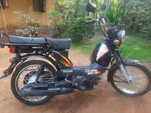 TVS XL 100 2025