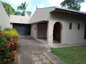 Maharagama 3 B/r House Rent Excellent Residential Area