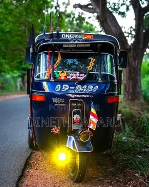 Bajaj RE 2005