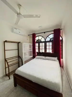 3-Bedroom Apartment for Short-Term Rent in Colombo 06.Code: (CSPL201)