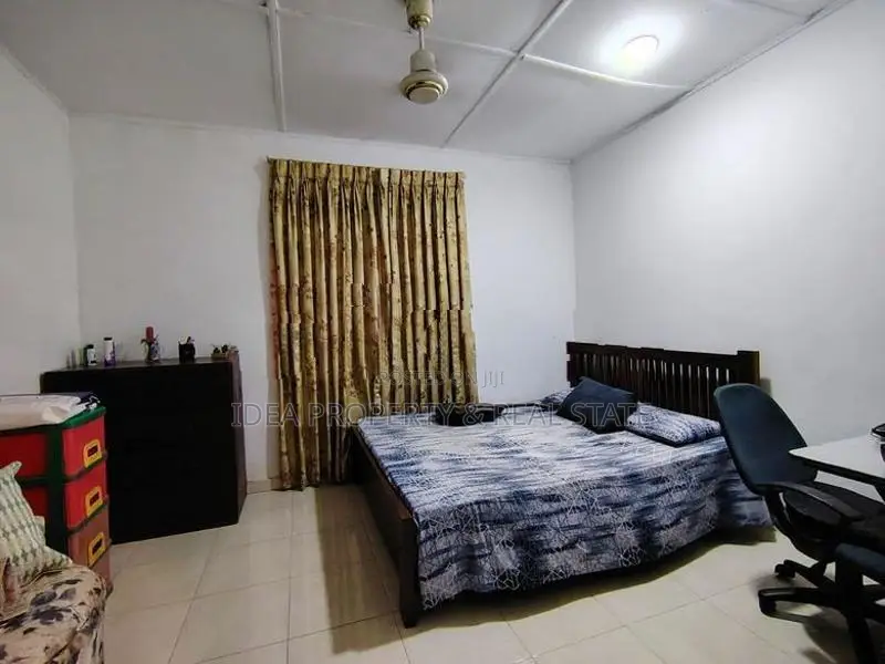 (HRS-485) Valuable Two story House for Sale in Rathmalana (Land Side)