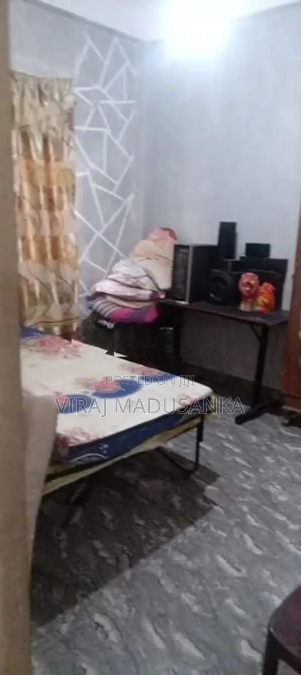 House with Shop For Sale in Kurunegala Thorayaya