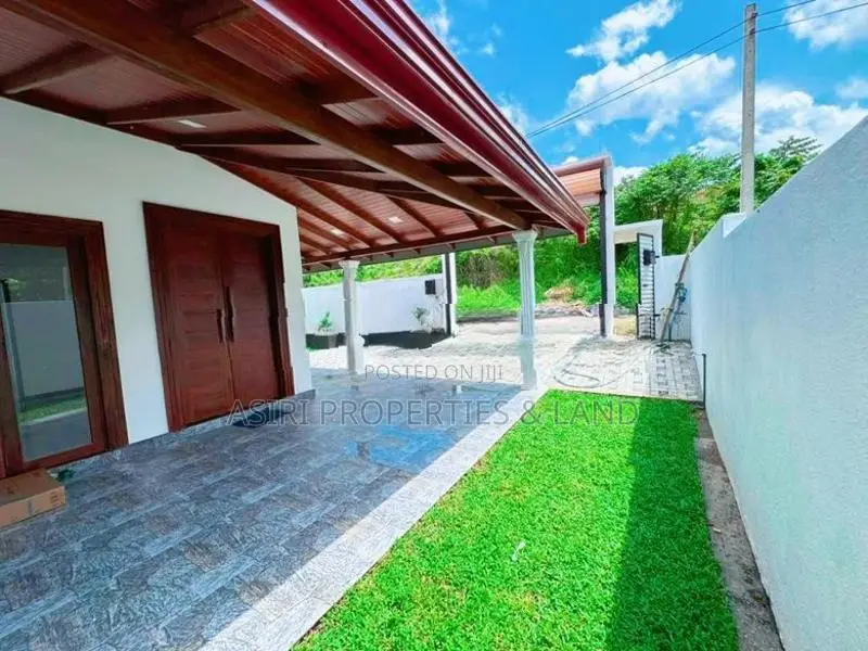 3 Bedrooms House for sale in Homagama Meegoda