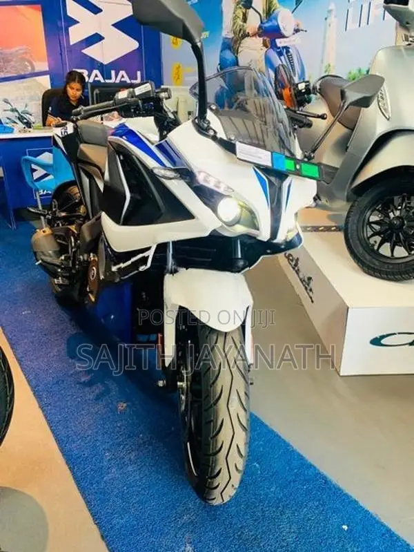 Bajaj Pulsar RS200 2026