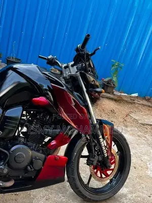Yamaha FZS V1 2015