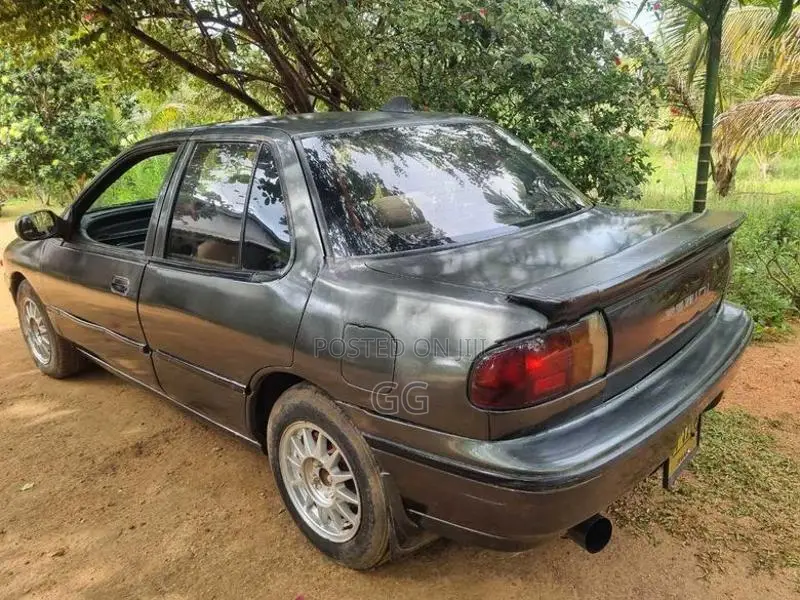 Isuzu Gemini 1992