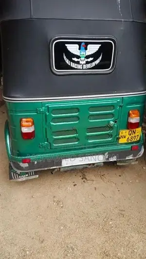Bajaj RE 2008