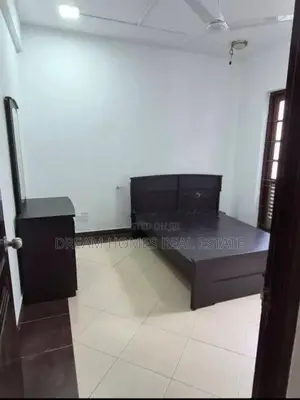4BR Family Home with Rooftop Area in Dehiwala
