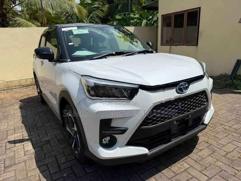 Toyota Raize Hybrid Z 360 Camera 2025