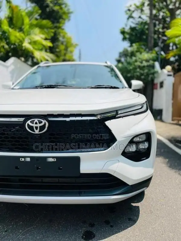 Toyota Urban Cruiser Taisor V Grade 1.0L 2026