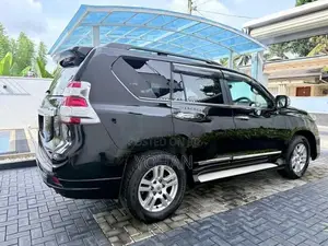 Toyota Land Cruiser Prado LC4 2018