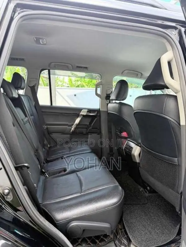 Toyota Land Cruiser Prado LC4 2018