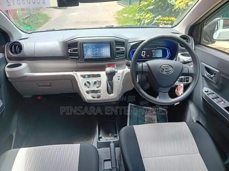 Daihatsu Mira X Grade 2024