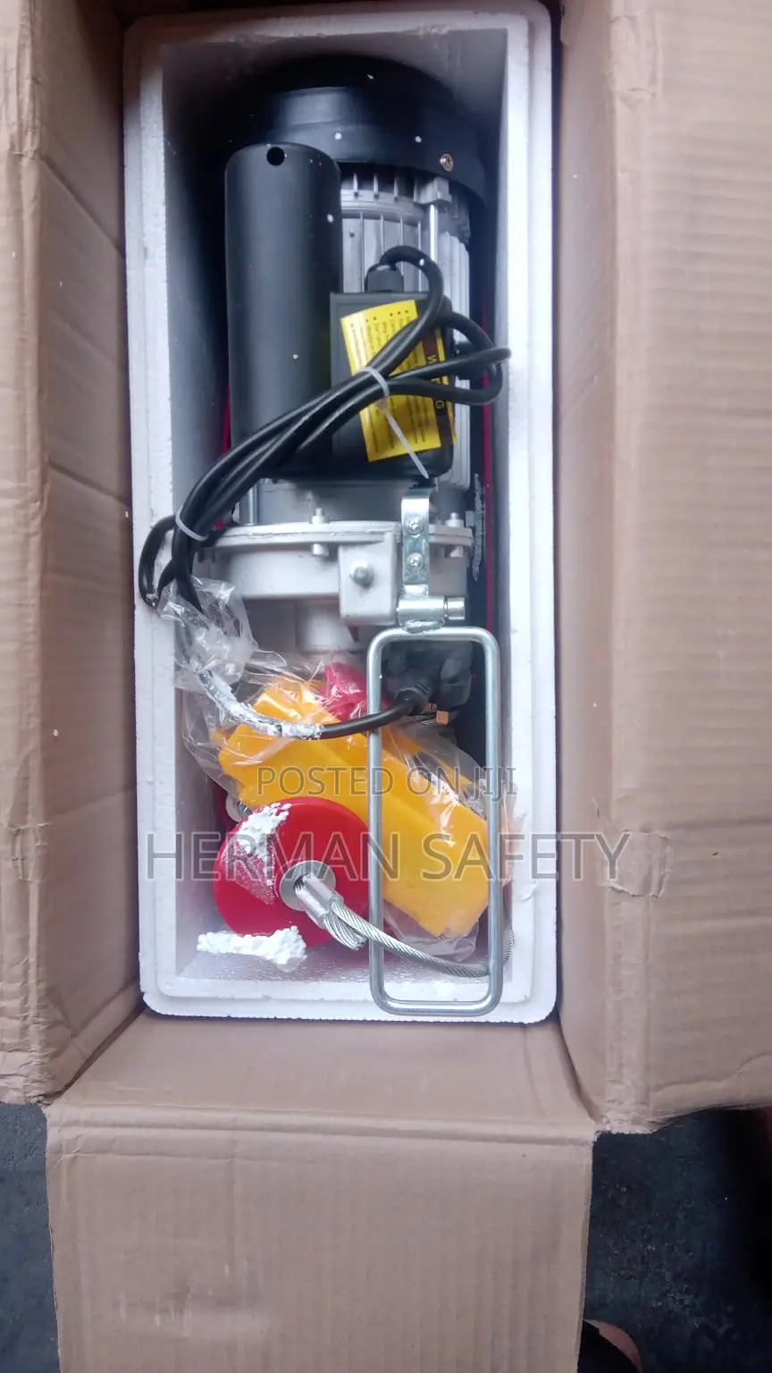 Global PA1200 Mini Electric Wire Rope Hoist 1200kg 2000W 30M