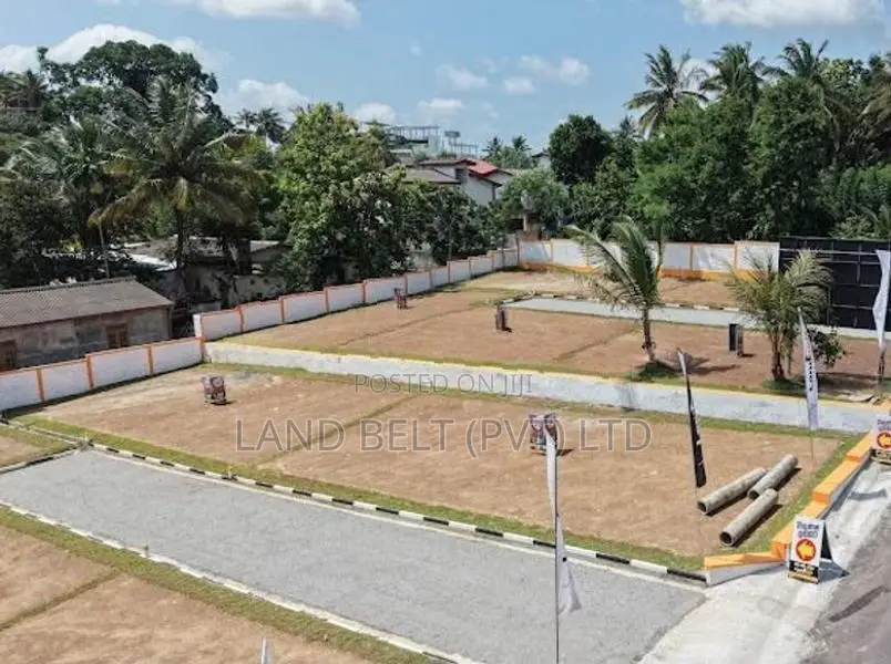 Makubura Land for Sale