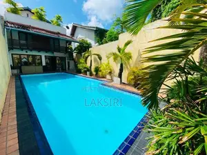 Nawala Araliya Garden super Luxury modern house sale