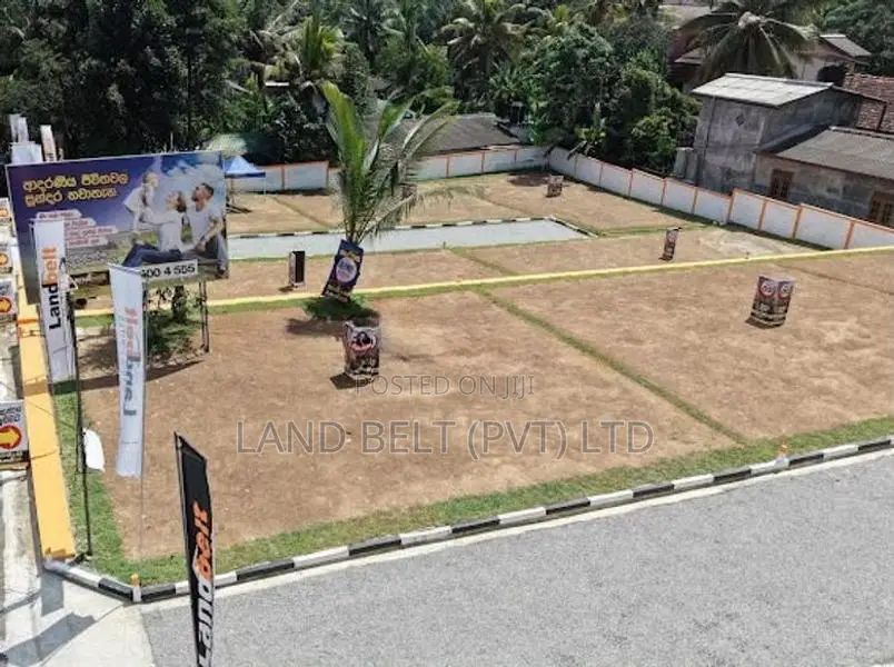 Makubura Land for Sale