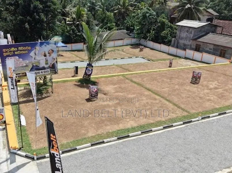 Makubura Land for Sale