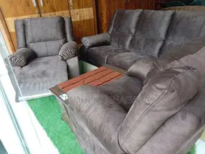 Piyestra Murphy Recliner Sofa Set