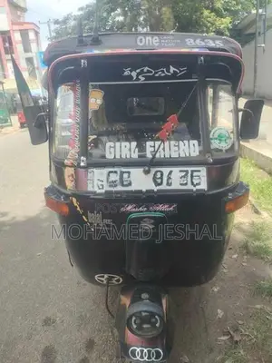 Bajaj RE 2005