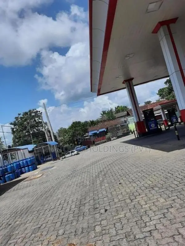 Fuel Station For sale Nittambuwa