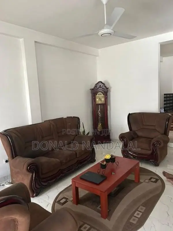 Damro Sofa Set
