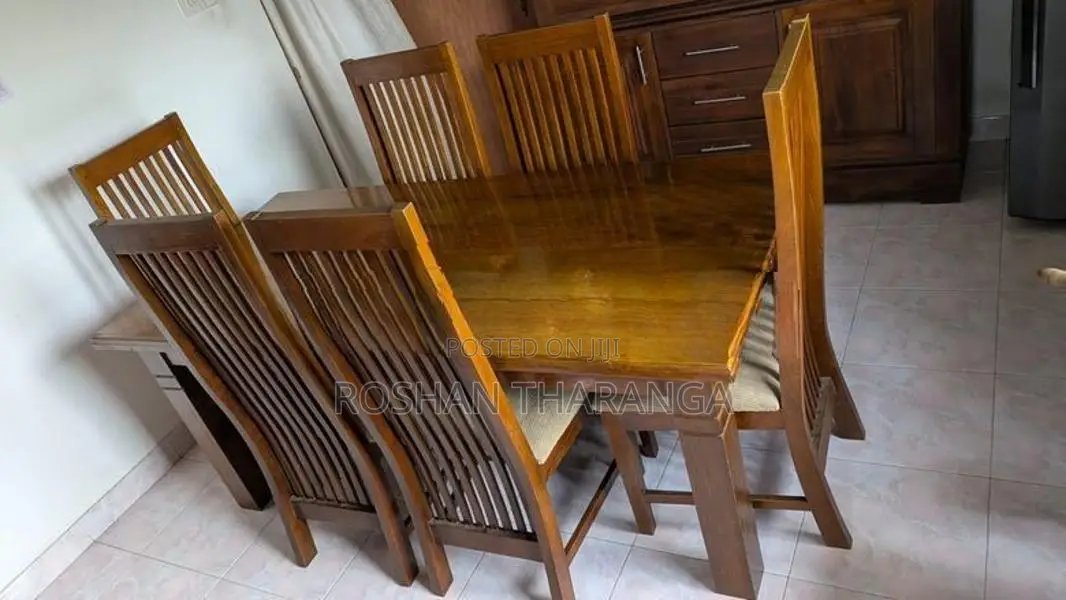 Dinning Table with 6 chairs (Teak)