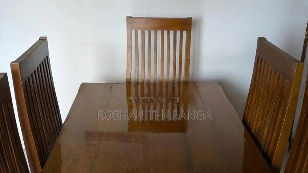 Dinning Table with 6 chairs (Teak)