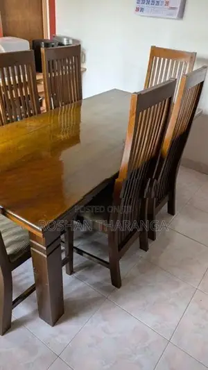 Dinning Table with 6 chairs (Teak)