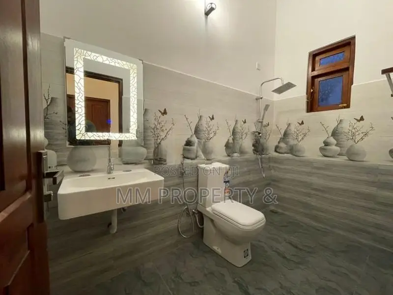 Brand New Modern Valuable House Sale in Homagama