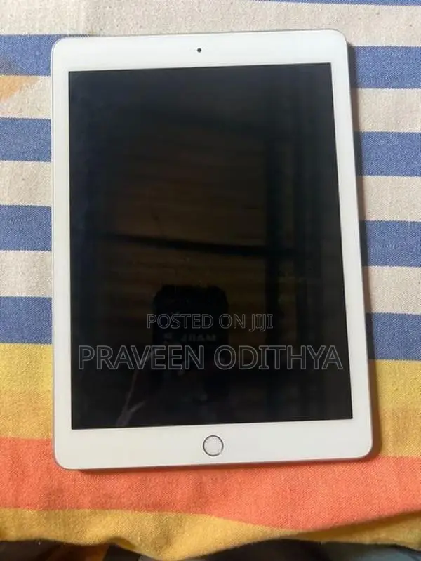ipadOS version 17.7.11