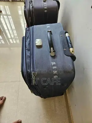 Used Luggage Bags