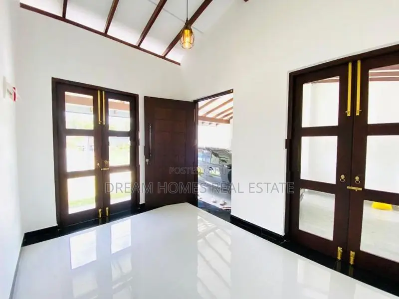 Brand New Home for Sale – Athurugiriya