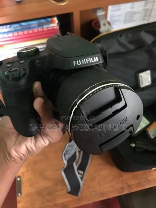Fujifilm SL1000