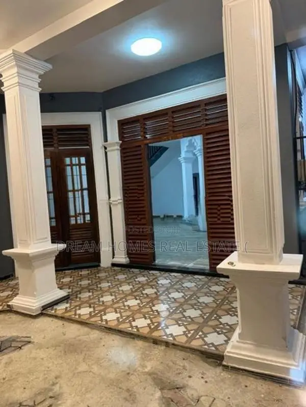 New Molding Design Two-Storey House for Sale – Kotuwila, Wallampitiya