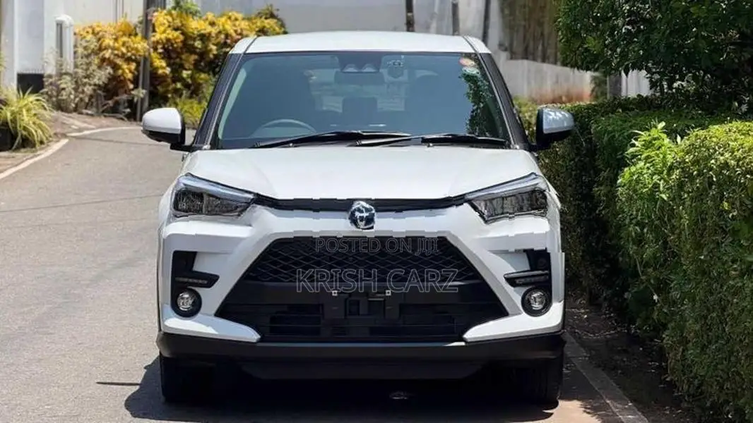 Toyota Raize Z Hybrid 2025