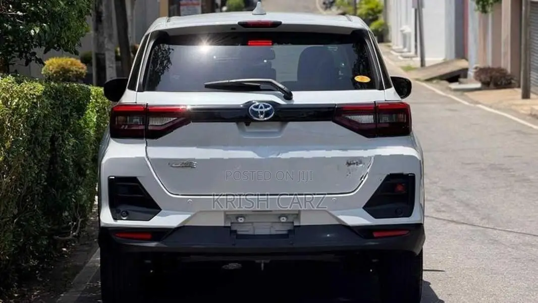 Toyota Raize Z Hybrid 2025