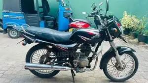 Bajaj CT100 2005