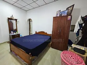 Modern House for Sale in Mount Lavinia – Huludagoda Lane