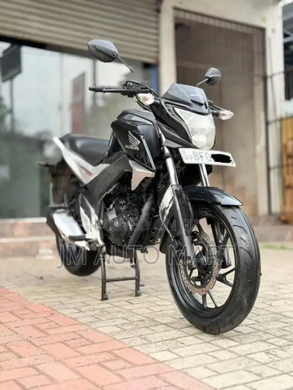 Honda CB Hornet 160R 2017